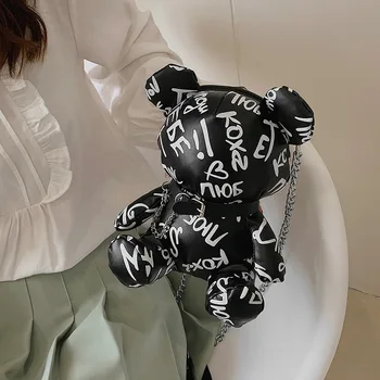 Дамски забавно малка чанта 2022 Японски момиче с модерен дизайн скъпа мультяшная кукла ins чанта на рамото на веригата