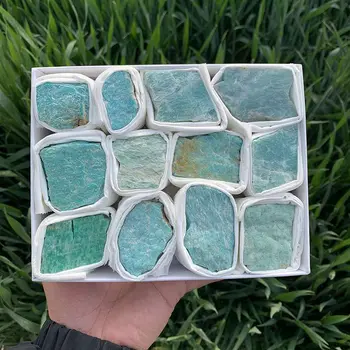 кутия за Естествен необработен amazonite груб амазонска камък естествени кристали кварц минерален енергиен камък за изцеление