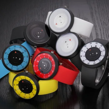 UTHAI CE57 Мода Тенденция на Дамски часовници Прости Творчески Мъжки Часовник Индивидуалност Спортни Сдвоени Силиконови Часовници Кварцови Часовници
